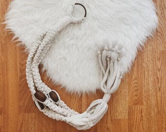 Vintage macrame plant holder | vintage macrame planter | 70s macrame plant holder | white acrylic macrame | white hanging macrame