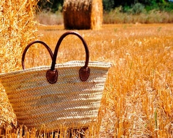 Basket straw bag Handmade with leather handles - french market bag, Summer carrycot bag, palm tree leaves bag, straw bag, french basket