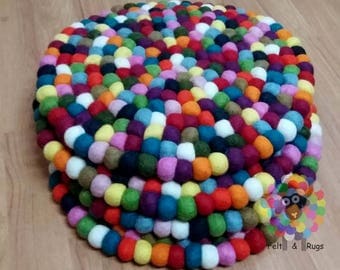 Round felt Ball Chair Mat Set of 4 pcs. Size 36 cm each. 100 % Wool