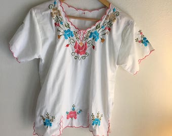 70s vintage white embroidered blouse floral semi sheer shirt boho 1970s