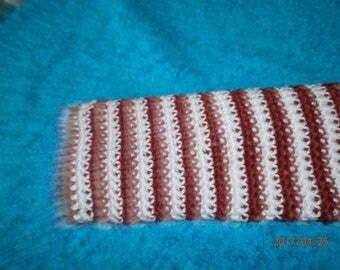 White and Burgundy crochet Kit
