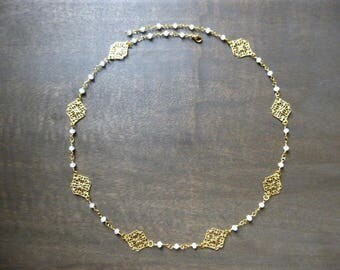 Wedding headband gold "Eugénie" opaque white Crystal beads