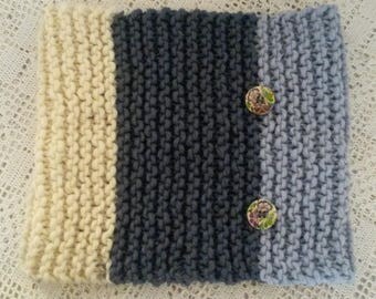 Snood handknitted in pure new wool from Iceland
