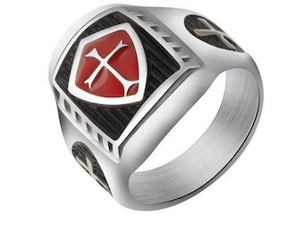 une chevalière Croix Armure Bouclier chevalier Templar Croisé Croix Anneaux de Titane En Acier Inoxydable
