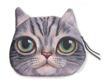 Large wallet gray tabby cat head