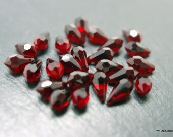 Set of 10 swarovski Briolette Drop