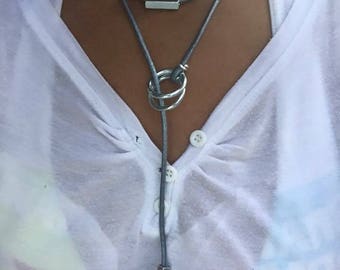 Necklace in metallic grey leather rings tubes steel free shipping
