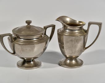 Vintage Cream and Sugar Set, Universal Silver Plate Sugar and Creamer Hollow ware Laurel Design, Vintage Silver Plate, Made in the USA