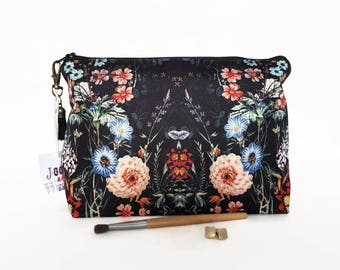 Red - Multipurpose Handmade Toiletry Bags (Set of 3) 19