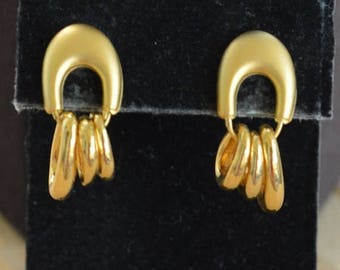 ON SALE Gold tone Dangle Hoop Pierced Earrings, Vintage (C4)