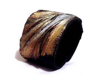 50% OFF SALE Metallic colors fashion leather bracelet. Leather cuff