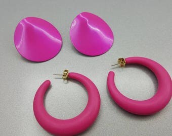 Avon Carnival 1988 pierced earrings Deep Pink hoop Neon Brite 1986
