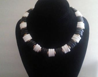 Now On Sale Vintage Black & White Chunky Necklace ** 1980's Retro Rockabilly Collectible Accessory