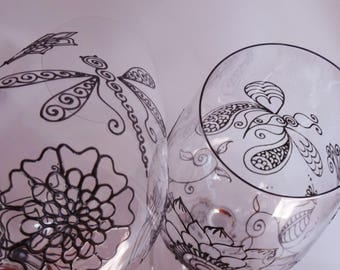 BUTTERFLY & DRAGONFLY designs on wine glasses. Set of 2 . One of a kind, gift with symbolism- liberation, transformation, new beginnings