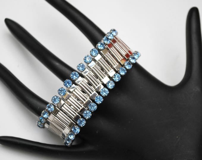 Blue rhinestone Expansion Bracelet - Signed Harwood - Silver metal expandable - Light blue crystal - Stretch Bangle