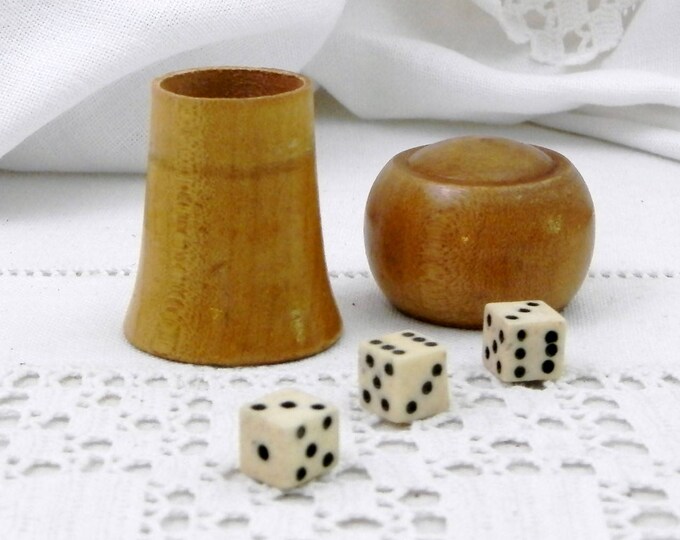 Antique French Champagne Wooden Cork Die Shaker with 3 Bone Dice Inscribed "Bar de L'Epoque" on the Base, Barware Collectable, Cork Box Antique French Champagne Wooden Cork Die Shaker with 3 Bone Dice Inscribed "Bar de L'Epoque" on the Base, Barware Collectable, Cork Box