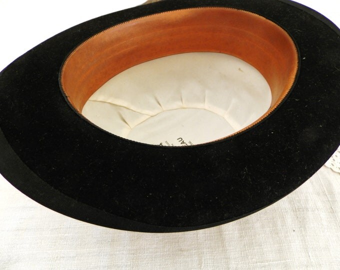 Antique French Barely Used Black Woolen Felt Bowler Hat made by Pineau in Paris, Original Head Wear from France, Brocante Vintage Clothing