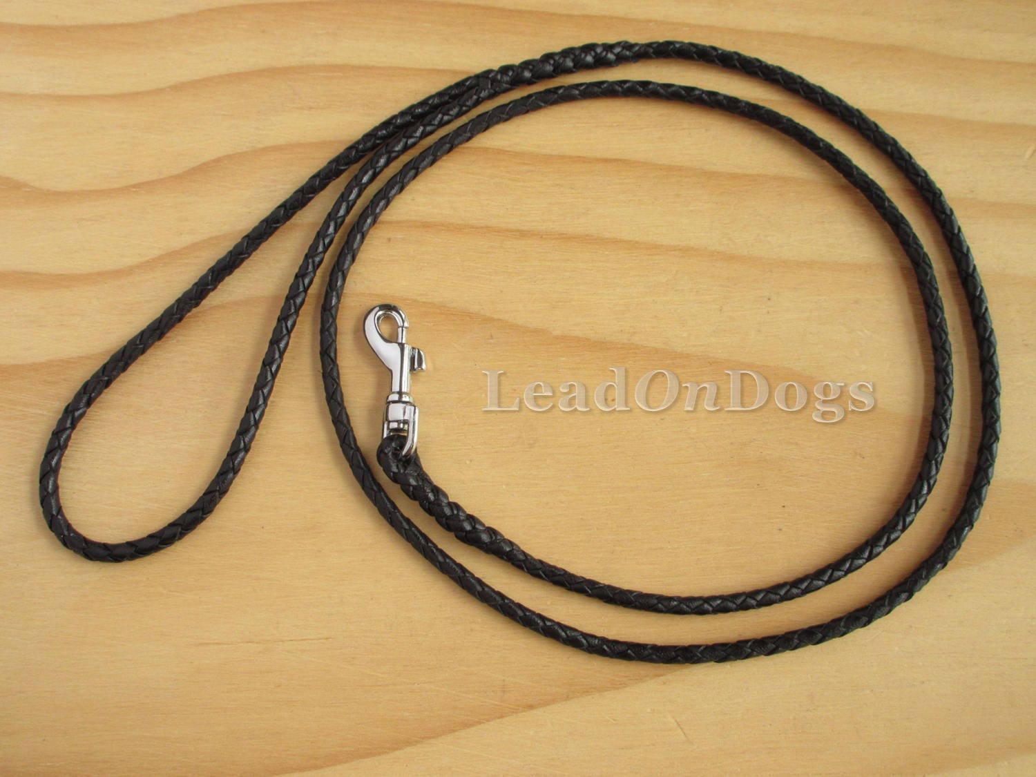 Fine Braided Dog Show Lead in Black Kangaroo Leather Lace