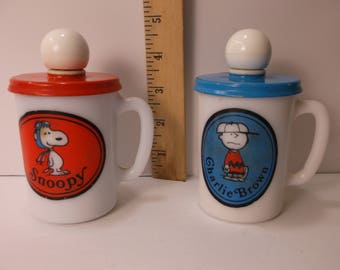 Avon Snoopy And Charlie Brown 1969 Liquid Soap Mugs Red Baron Milk Glass. epsteam