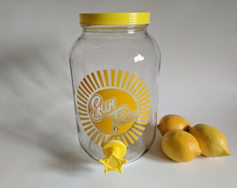 Sun Tea Glass Pitcher with Twist Nozzle Spout - 1 Gallon