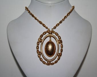 Gold Tone Necklace Signed Monet 27" Long