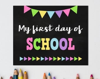 First Day of School Chalkboard Sign Pack, Reusable, Back to School, Printable, First Day Photo Prop, 1st Day, Preschool, Kindergarten, Girl