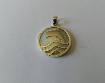 Handmade Sterling 925 silver and mother of pearl pendant.