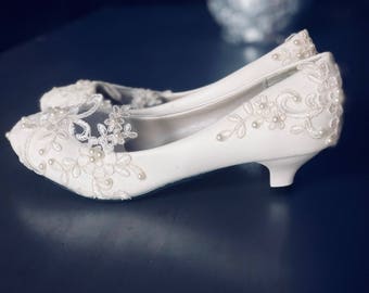 Lace wedding shoes | Etsy Shop for lace wedding shoes on Etsy