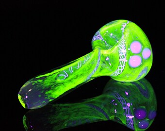 UV Glow Inside out Glass Heady Pipe Hand Blown Color Change With Illuminati