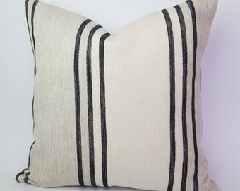 African Mudcloth Pillow Cover, African Pillow, Boho Pillow, African Mud Cloth Pillow, Farmhouse Pillow, Rustic Throw Pillow, Rug Pilllow