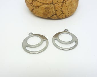 2 breloques rondes évidées 16mm acier inoxydable (USAI15)
