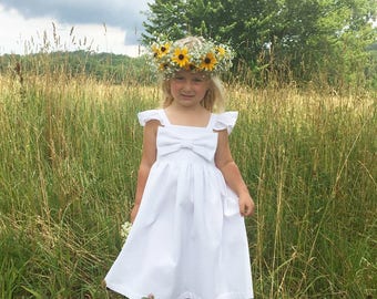 Seersucker white big bow dress, flower girls dress, toddler birthday white dress, wedding flower girl dresses, newborn dedication outfit,