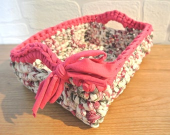 Rectangular basket "empty pocket" in trapilho