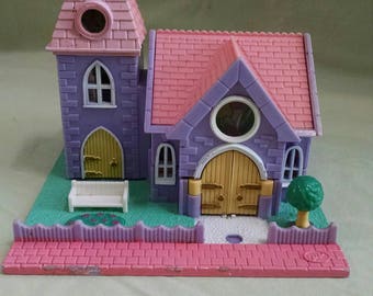 Polly Pocket Wedding Chapel