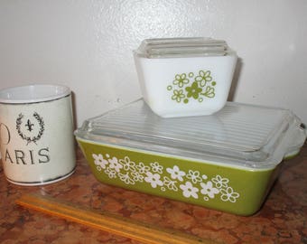 1960's Vintage Pyrex Refrigerator Floral Design 2 Piece Set With Lids 501 1 1/2 Cup 18 0503 1 1/2 Qt 13! #BV