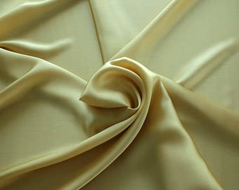 1712-070 - Crepe Satin silk 100%, width 135/140 cm, made in Italy, dry cleaning, weight 100 gr