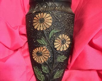 Vintage japanese wall pocket vase