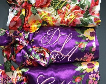 Silk Kimono robe, Personalized wedding robes, Monogrammed spa robe, bridal party robes, Satin robes for Women, bridal robes to get ready in