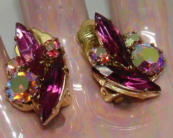 Vintage Juliana DeLizza and Elster Raspberry Pink Aurora Borealis Rhinestone Clip Earrings