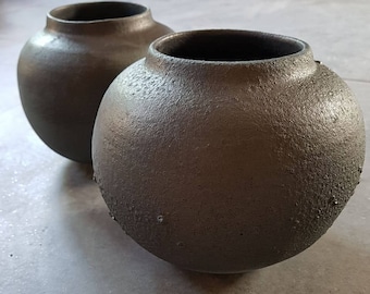 Blackstone grey matt vase with crater effects