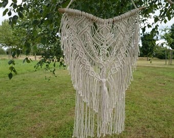 Driftwood macrame, Boho wall deco, wallhangings white, macrame of jute, decor for balcony, terrace, retro wall hanging, Boho living culture.