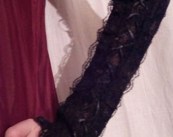 Fingerless gloves, arm warmers Black Lace decorated with Black Lace