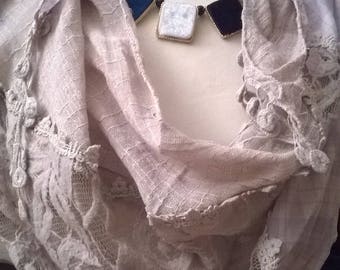 Cotton, viscose and beige lace scarf