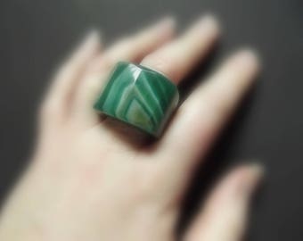 Carved natural green agate ring