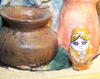 Pearl doll Russian Matryoshka Brown