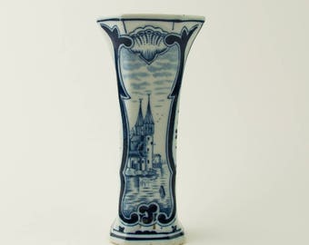 Vintage delft blue vase - Delft - Blue and White - the Netherlands- Holland