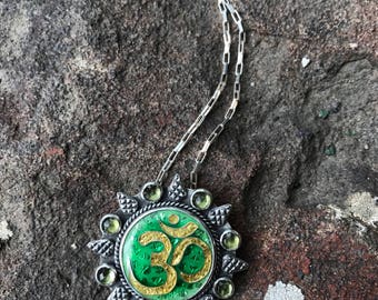 Cloisonne enamel Om symbol necklace, cloisonne enamel jewelry
