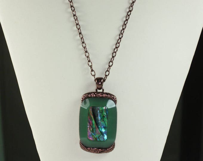 Abalone Shell Green Lucite Pendant Necklace Copper Tone Metal Vintage Signed