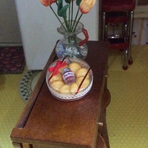 Buyer photo liesl223, who reviewed this item with the Etsy app for iPhone.
