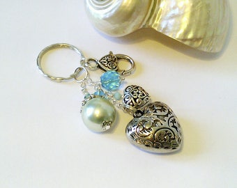 Bijou de Sac Coeur argenté, Verre nacré Vert/Bleu menthe, Cristal de Swarovski, Breloque coeur - Green Aqua pearl Key ring / Bag jewelry